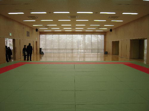 武道もエアロビもばっちりできる。 武道もエアロビもばっちりできる。