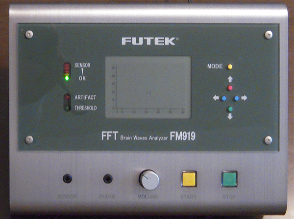 脳波測定器「FM-919」